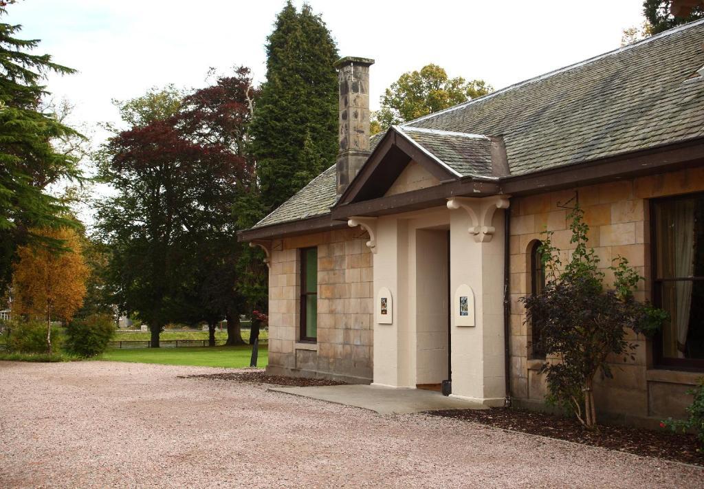 Ness Walk Hotel Inverness Exterior photo